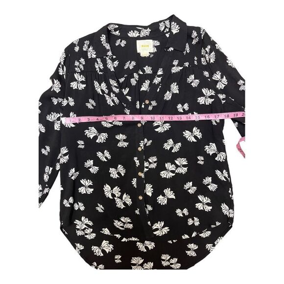 Anthropologie Maeve Black White Bow Button Down Top Size 4 Rayon Lightweight EUC - Picture 4 of 7